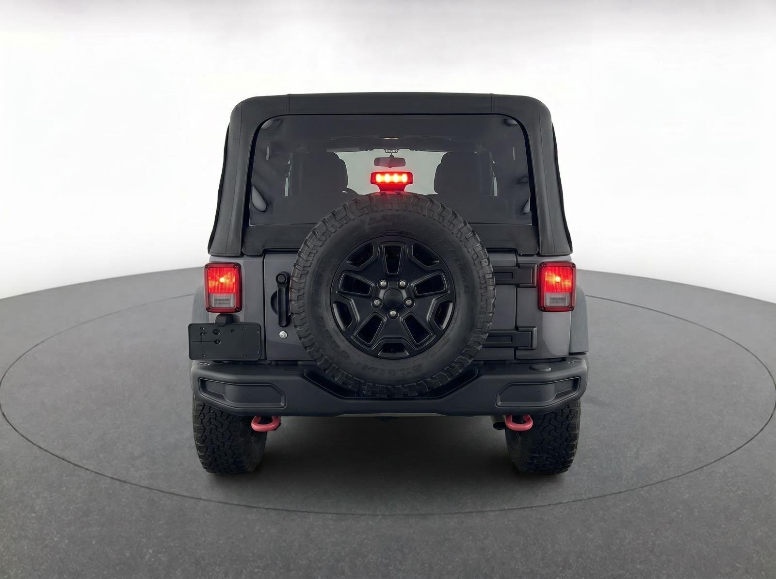 Used 2016 Rhino Clearcoat Jeep Rubicon Hard Rock image 5