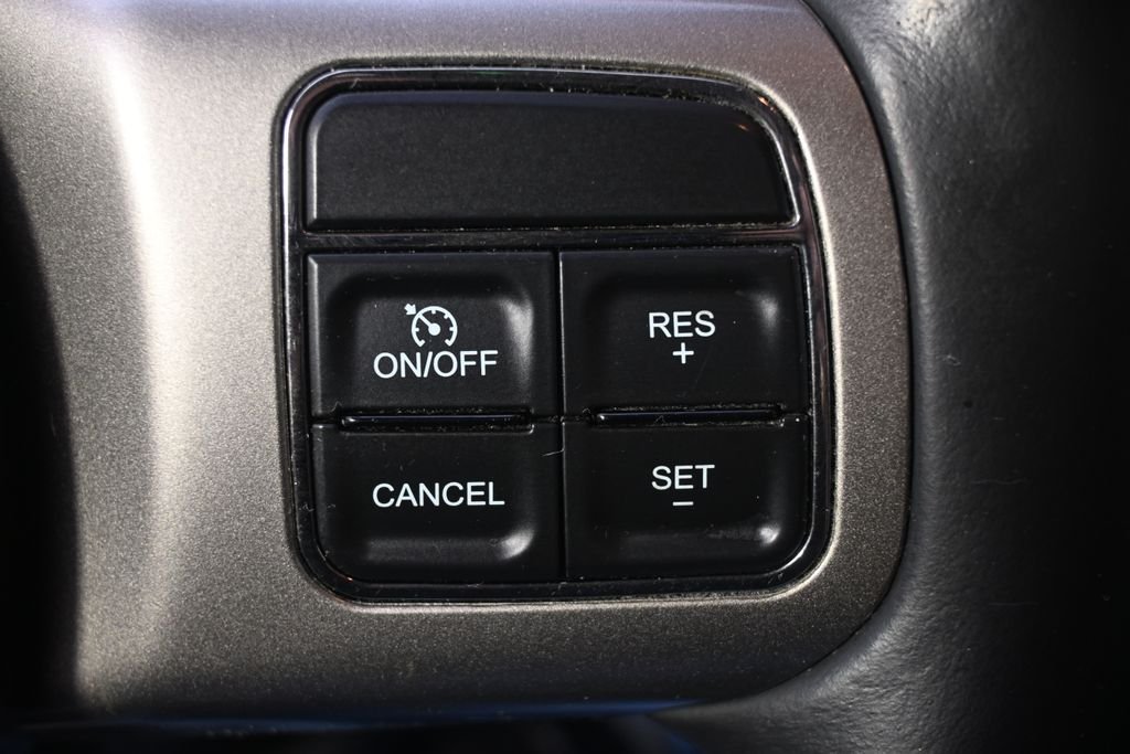 Used 2012 True Blue Pearl Jeep Limited Jet Edition image 33