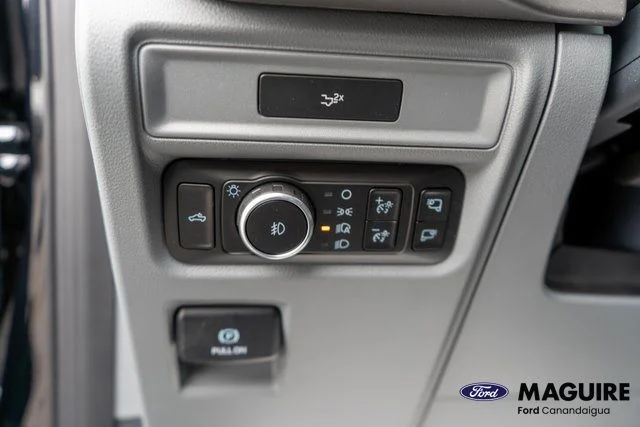 New 2026 Agate Black Metallic Ford XLT image 15