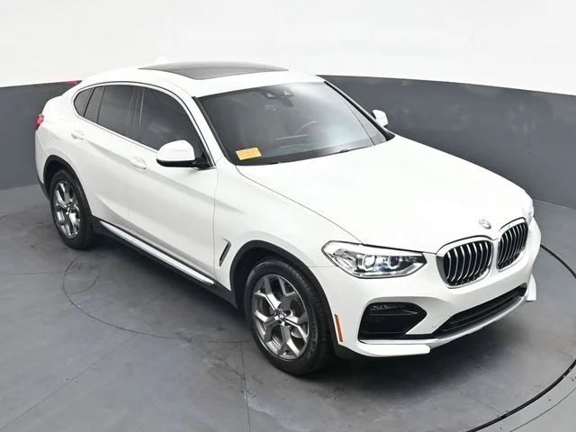 Used 2021 White BMW xDrive30i image 27