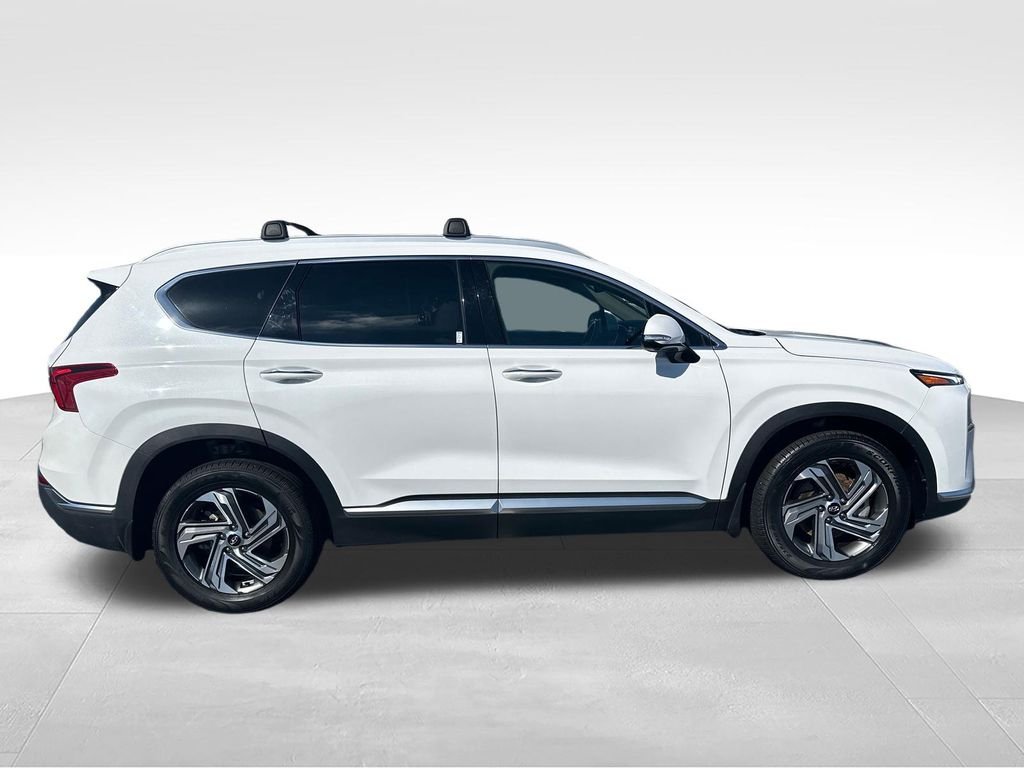 Used 2023 White Hyundai SEL image 7