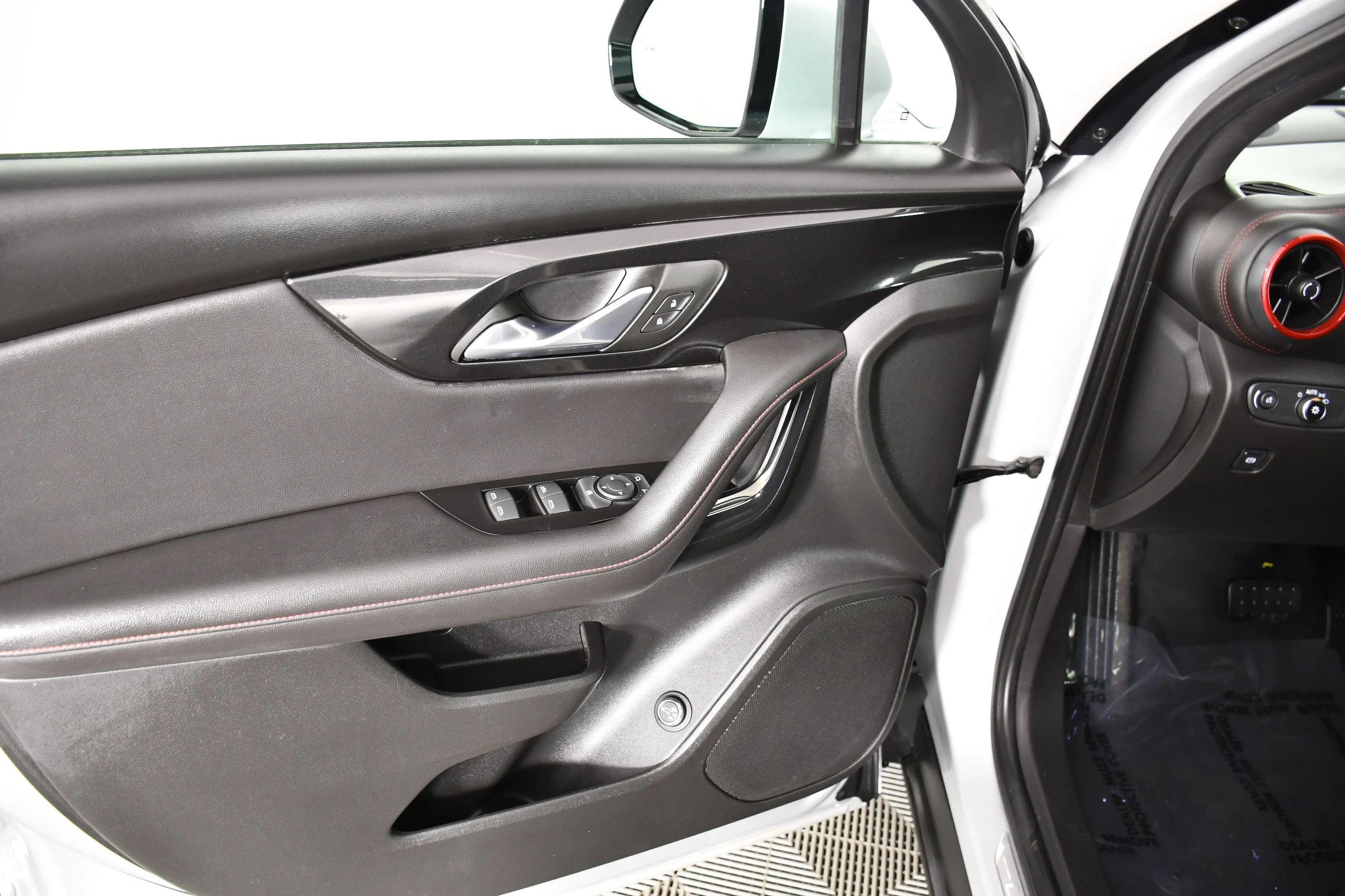 Used 2022 Silver Ice Metallic Chevrolet RS image 35