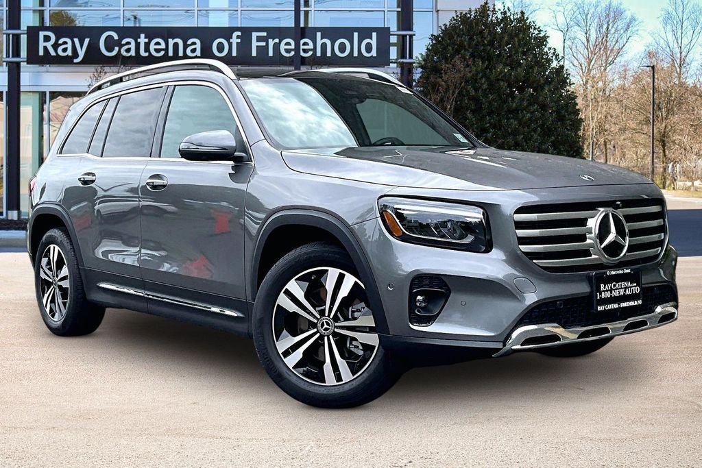 Used 2026 Gray Mercedes-Benz GLB 250 image 11