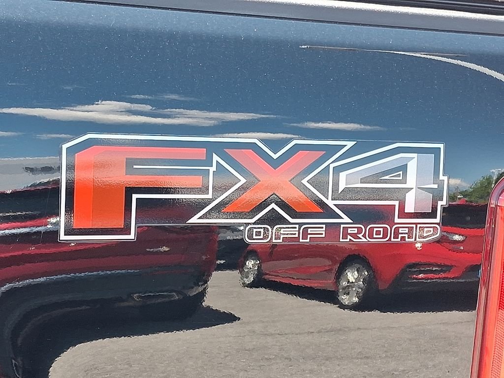 Used 2021 Black Ford XLT image 30