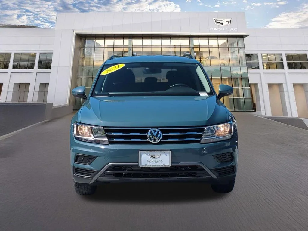 Used 2021 Volkswagen Tiguan SE with VIN 3VV3B7AX5MM091315 for sale in Calabasas, CA