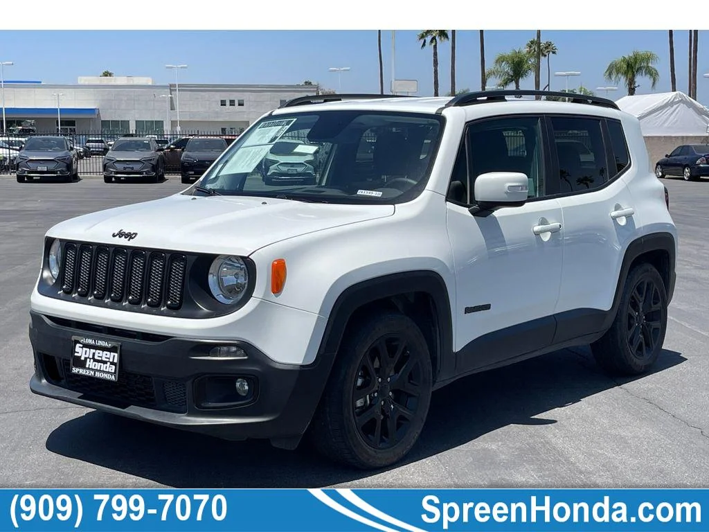 Used 2017 Alpine White Jeep Altitude image 1