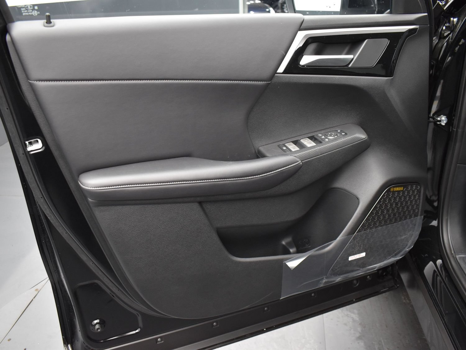 New 2026 Black Mitsubishi SE 1.5T 2WD image 5