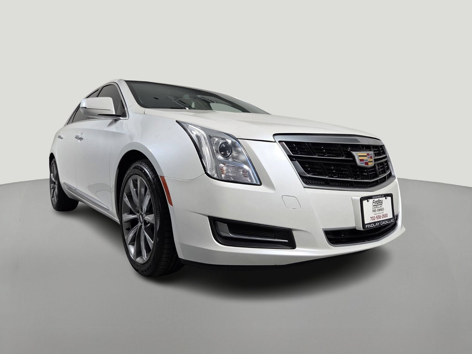 Used 2016 CRYSTAL WHITE TRICOAT Cadillac STD image 8