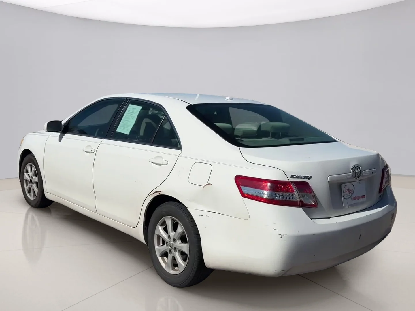 Used 2010 White Toyota SE image 3