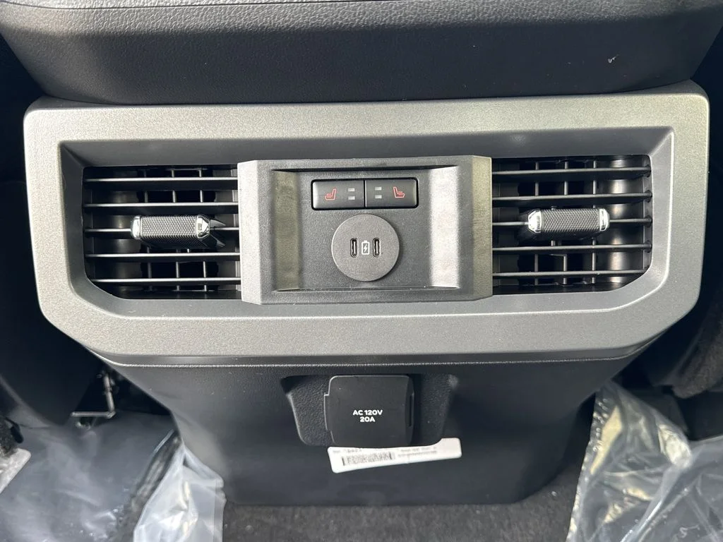New 2025 White Ford Lariat image 22