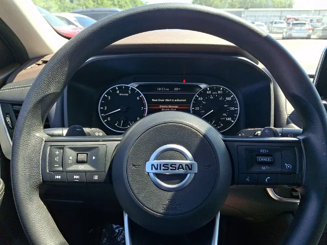 Used 2021 Black Nissan S image 25