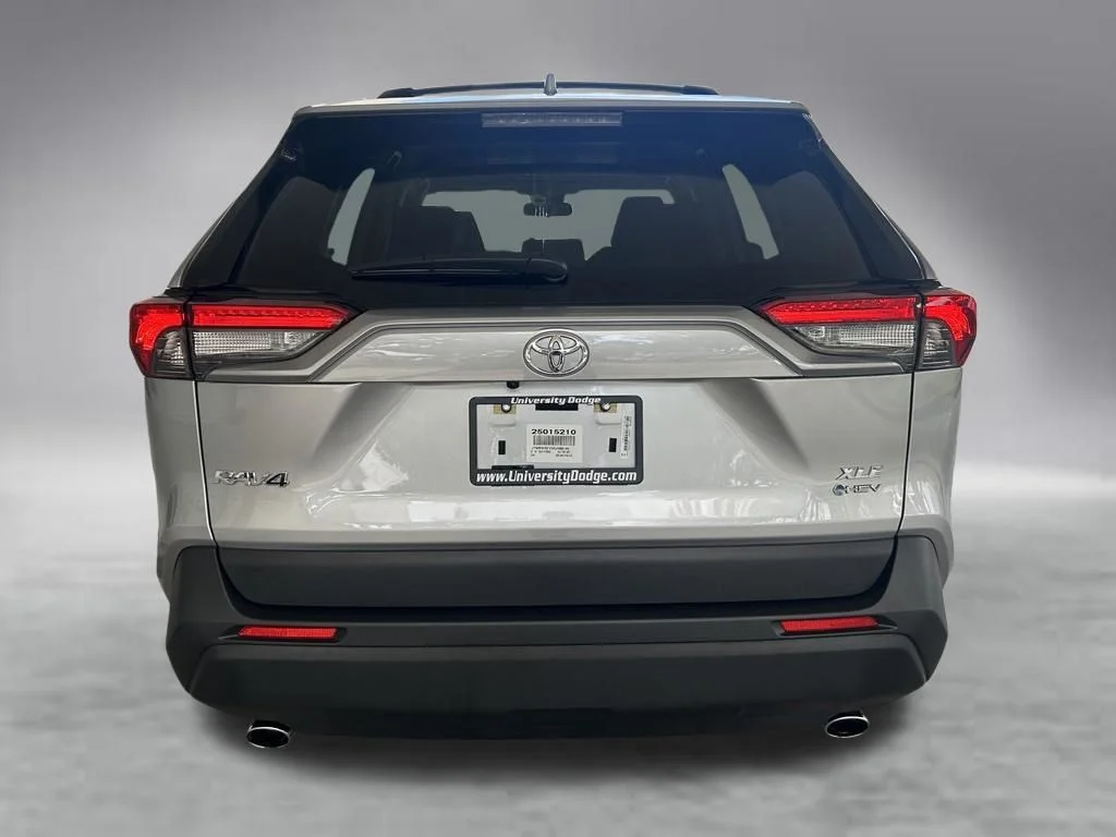 Used 2025 Silver Toyota XLE image 28