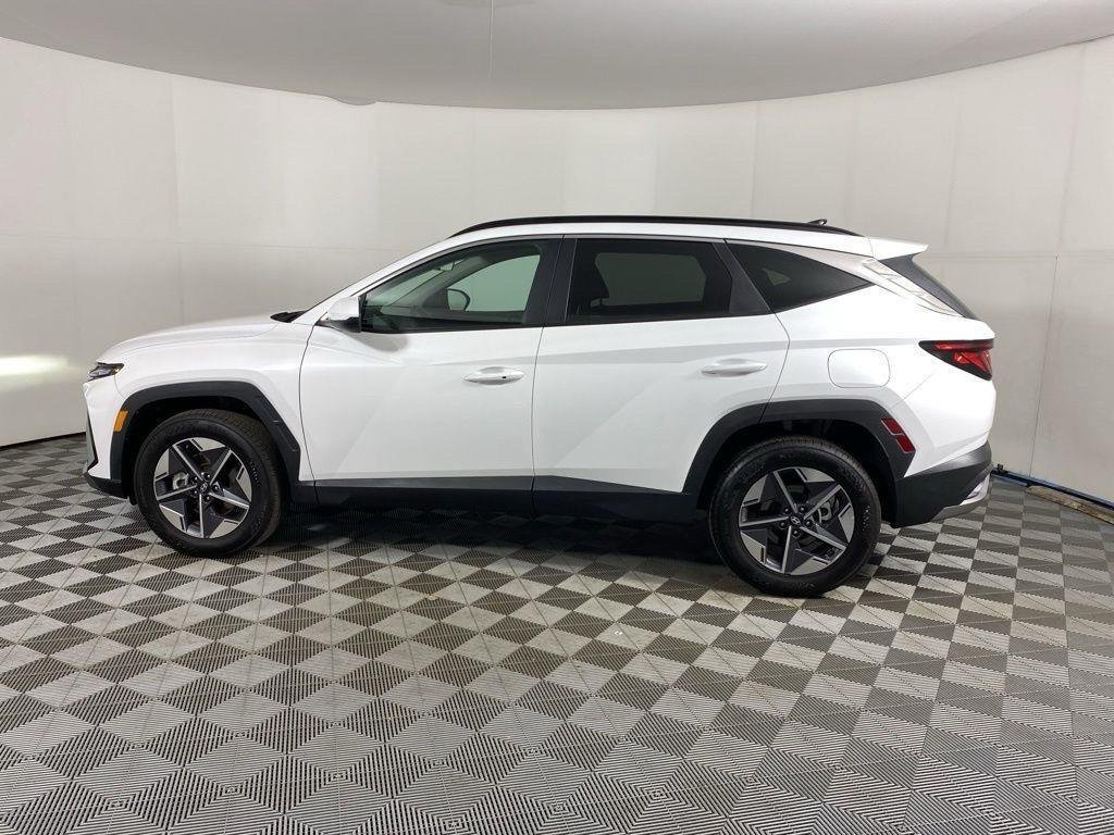 Used 2026 Serenity White Pearl Hyundai SEL image 12