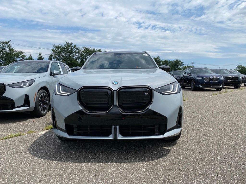 New 2026 Brooklyn Grey Metallic BMW M50 xDrive image 2