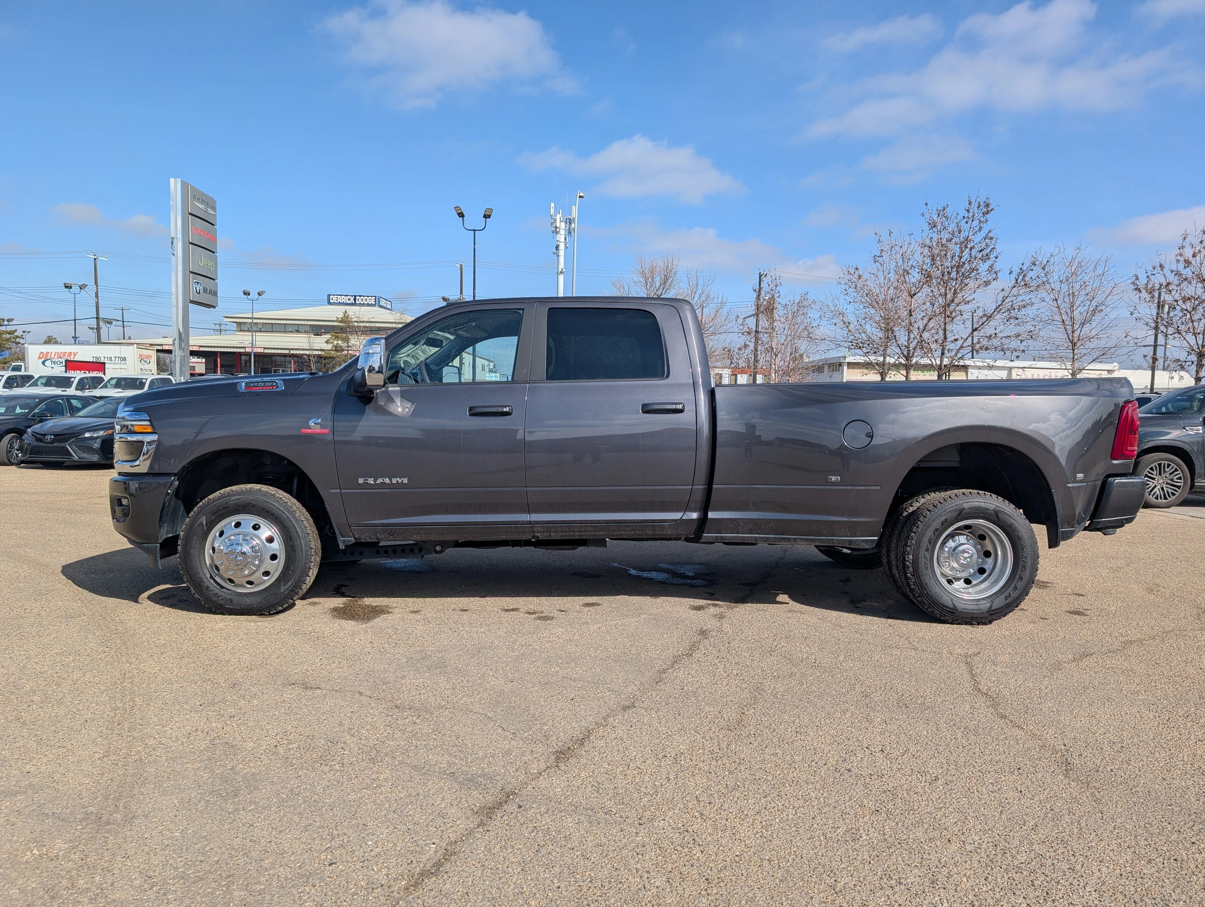 Used 2025 Granite Crystal Metallic Ram Laramie image 3