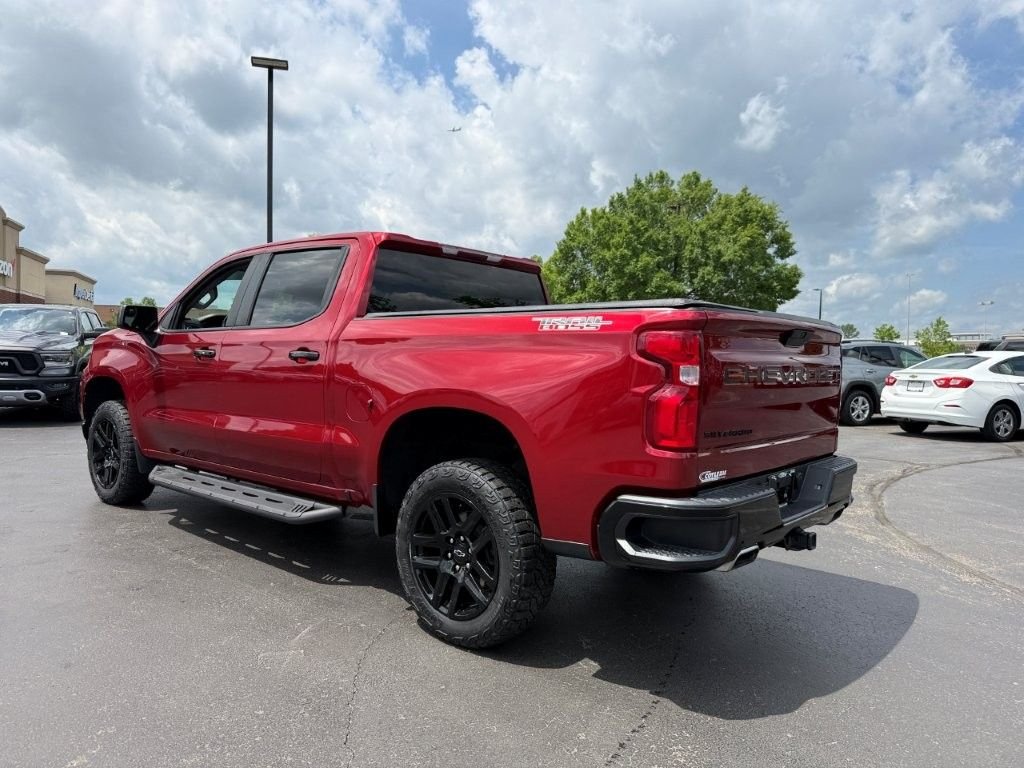 Used 2022 Red Chevrolet LT Trail Boss image 4