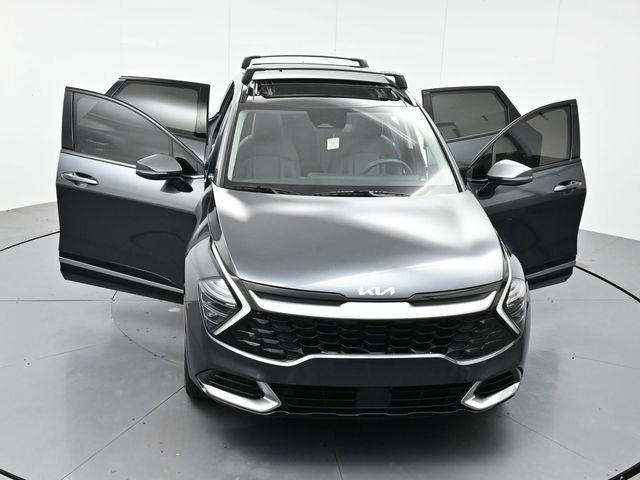 Used 2025 Gravity Gray Kia SX image 45