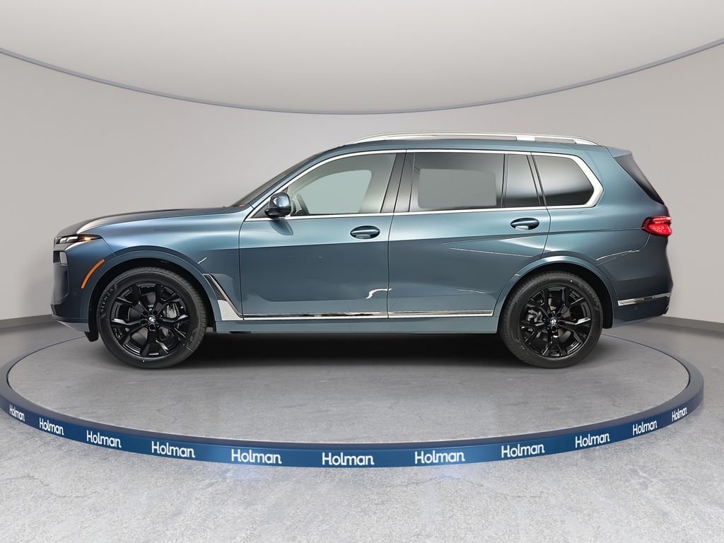 Used 2026 Blue Ridge Mountain Metallic BMW xDrive40i image 2