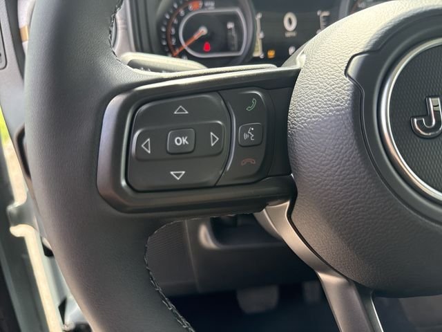 New 2026 White/off-white Jeep Sport S image 24