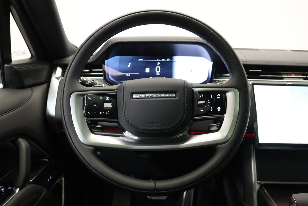 New 2027 Fuji White Land Rover SE image 17