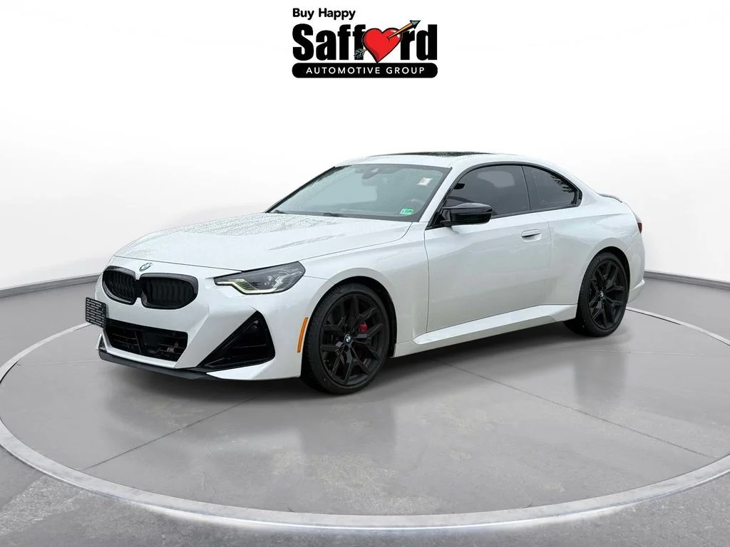 2025 BMW 2 Series M240i Coupe's photo