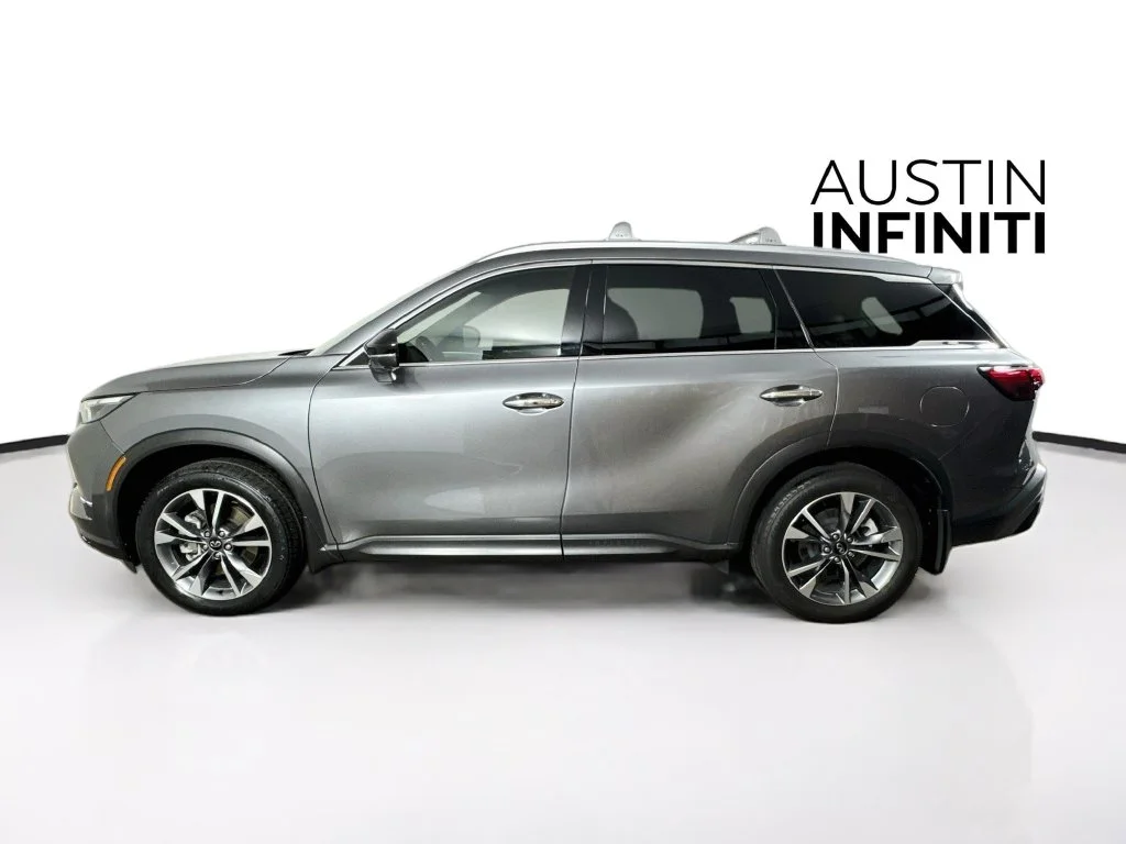 Certified Used 2024 Gray INFINITI LUXE image 6