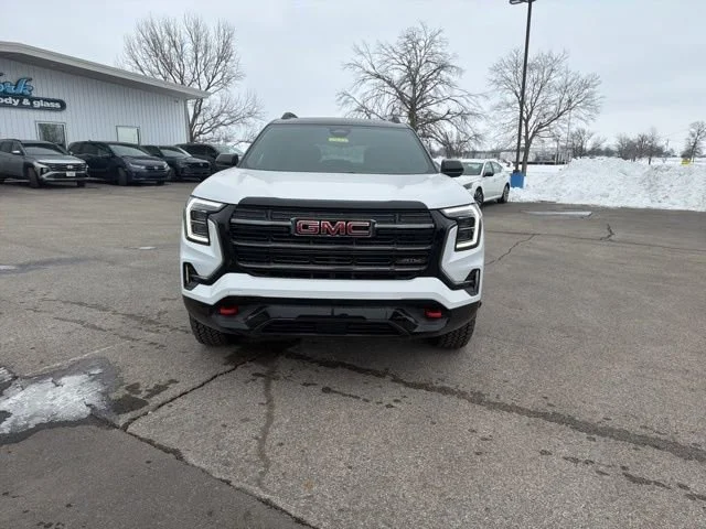 New 2026 Summit White GMC AT4 image 3