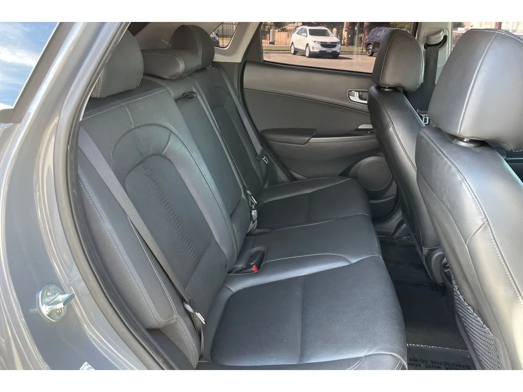 Used 2023 Galactic Gray Hyundai Limited image 19