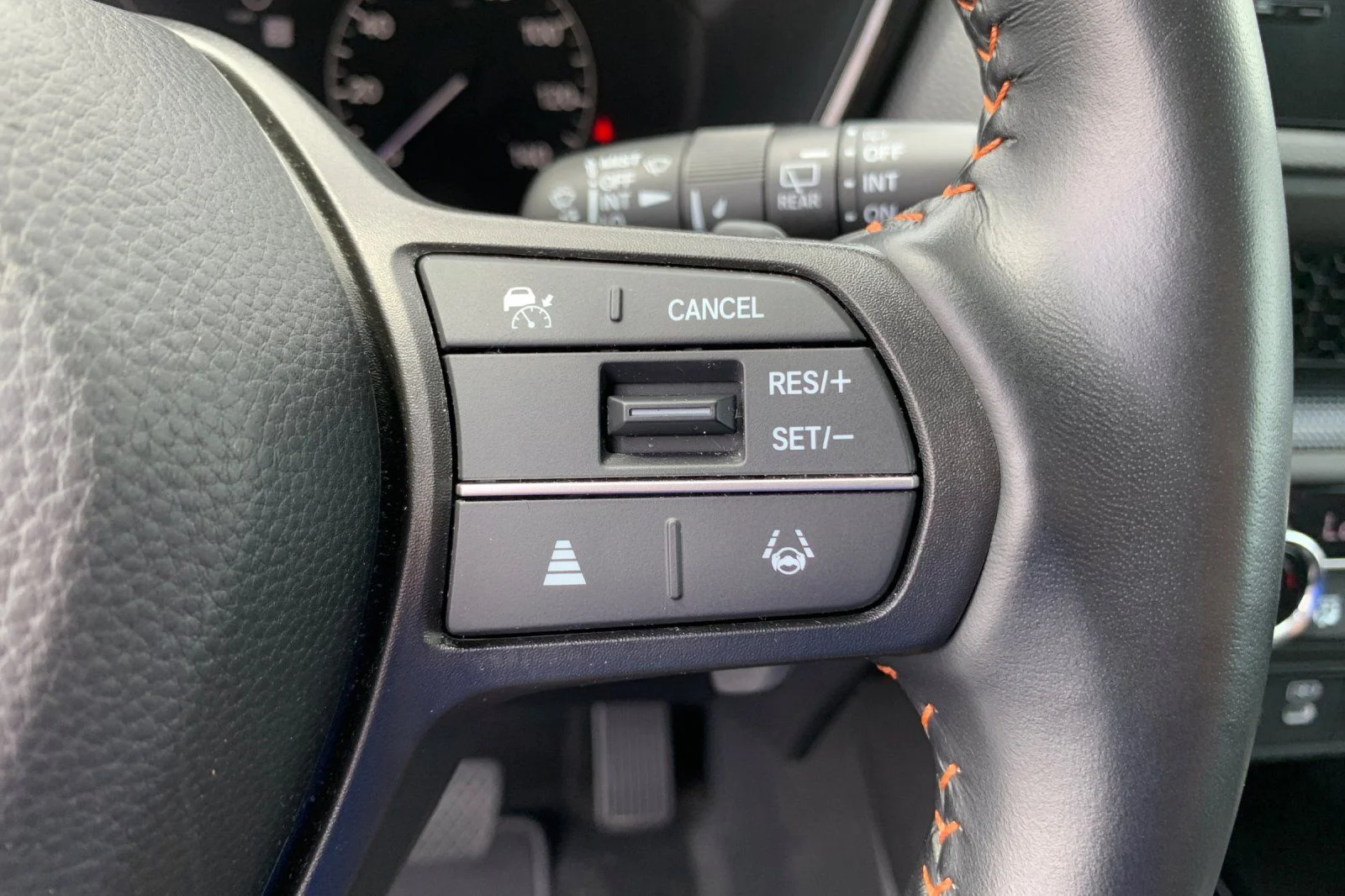 Certified Used 2025 Gray Honda Sport-L image 30