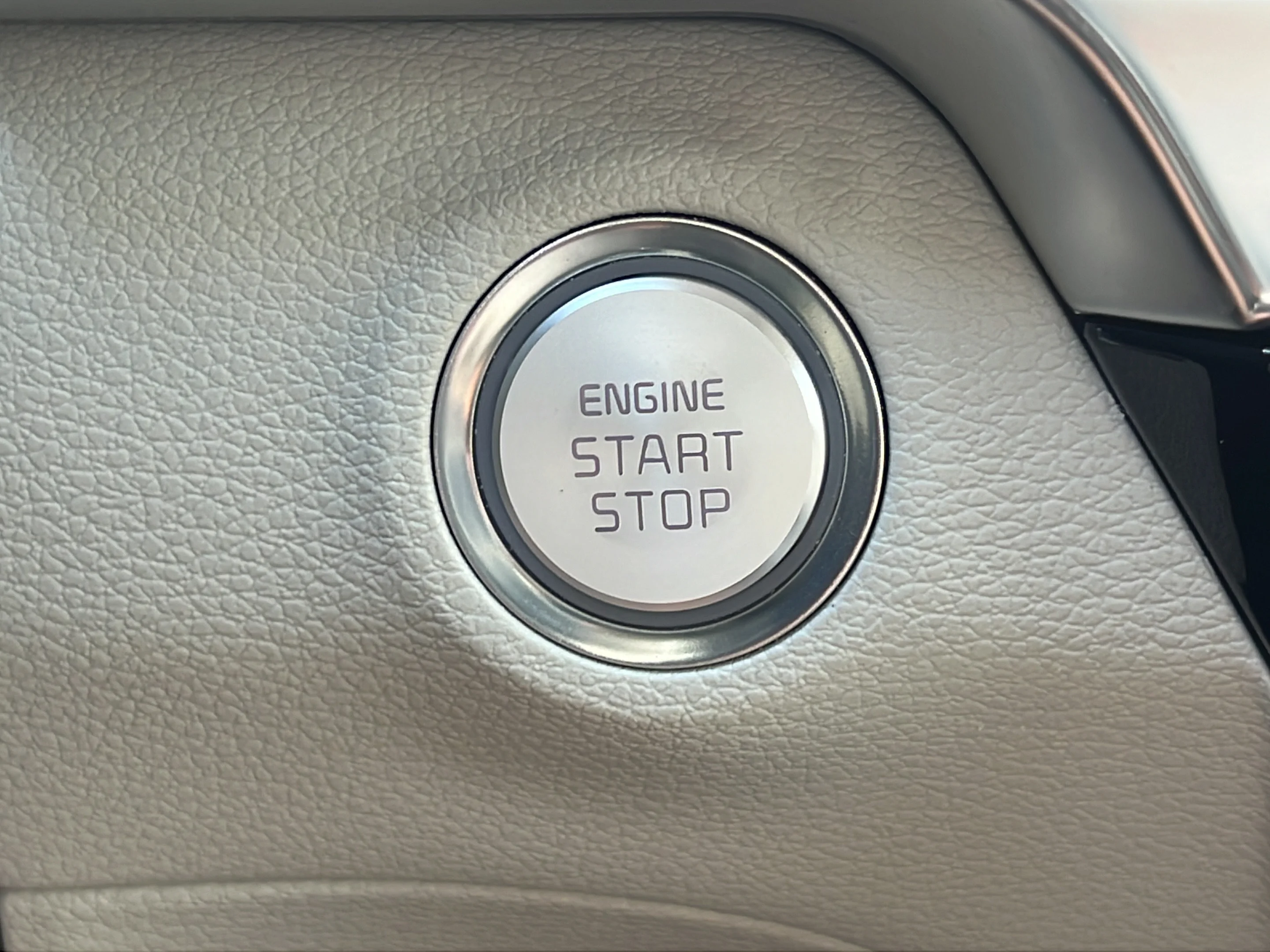 Used 2022 Gravity Grey Kia SX image 24