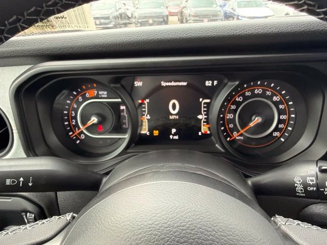 New 2027 White Jeep Sport S image 14
