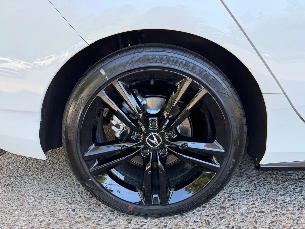 New 2026 Platinum White Pearl Acura with A-Spec Package image 9