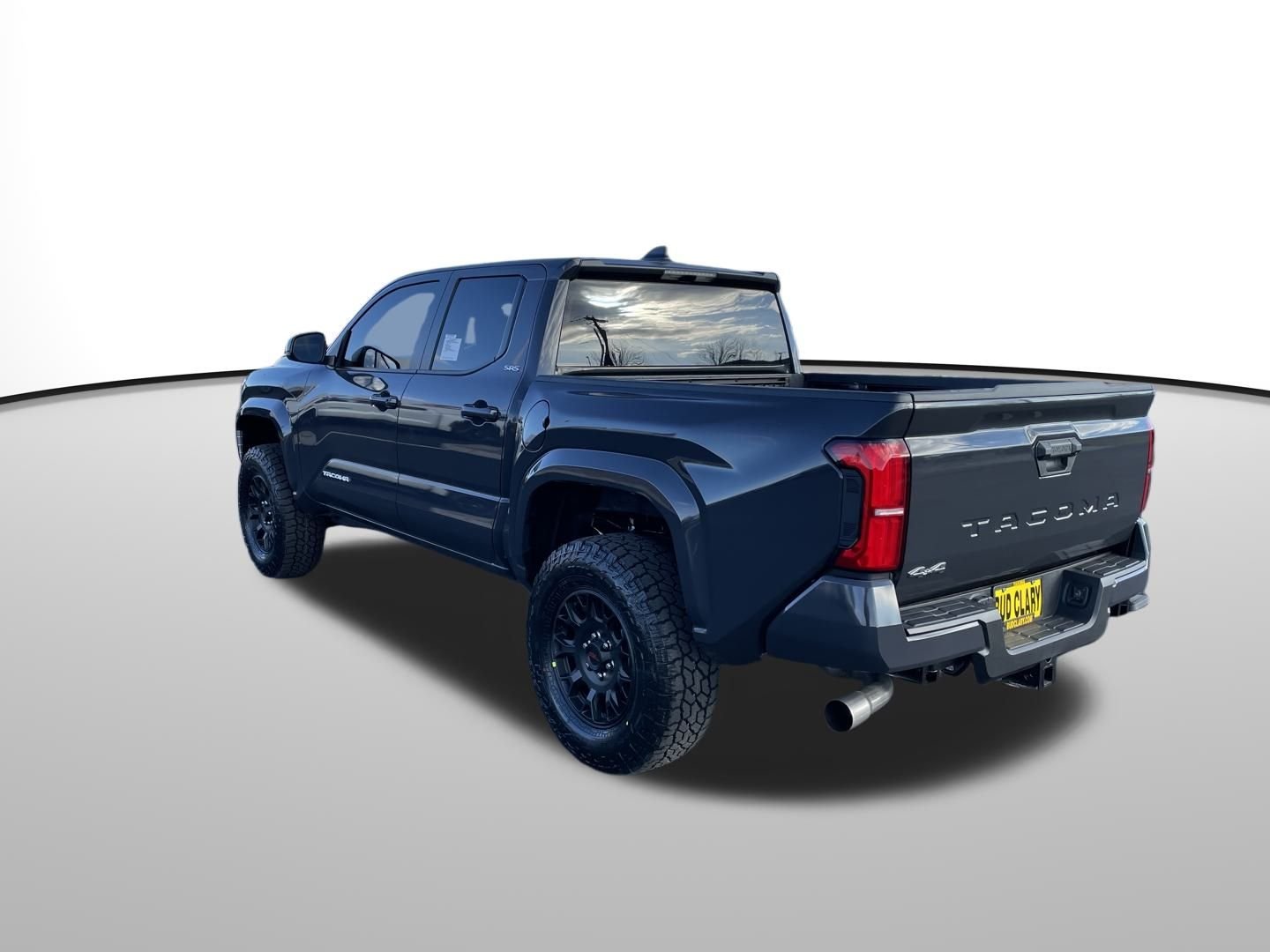 2025 Toyota Tacoma SR5 - Photo 6