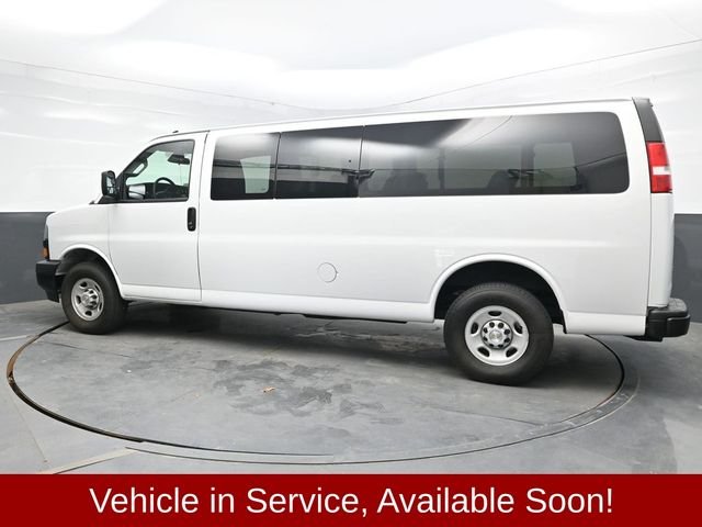 Used 2024 White Chevrolet LS image 4