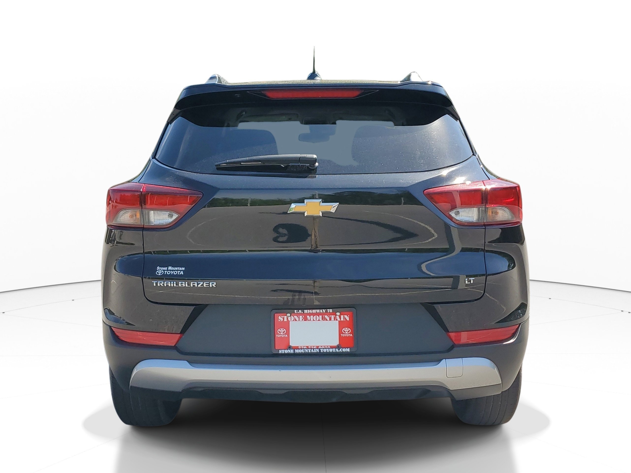 Used 2025 Black Chevrolet LT image 4