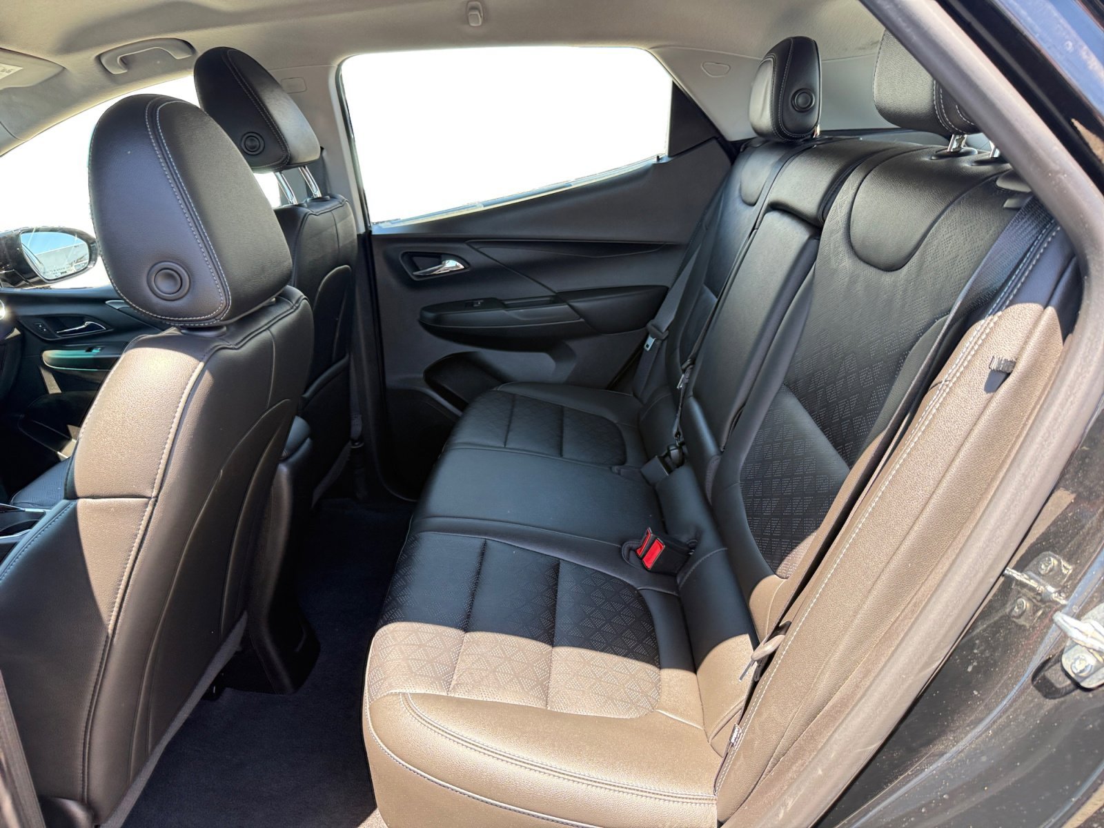 Used 2023 Mosaic Black Metallic Chevrolet 2LT image 16