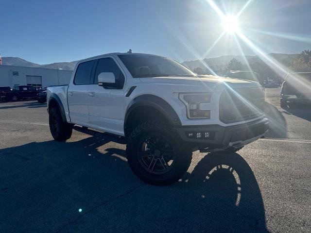 Used 2019 Oxford White Ford  image 1