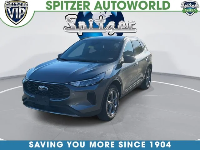Certified Used 2025 Gray Ford ST-Line image 4