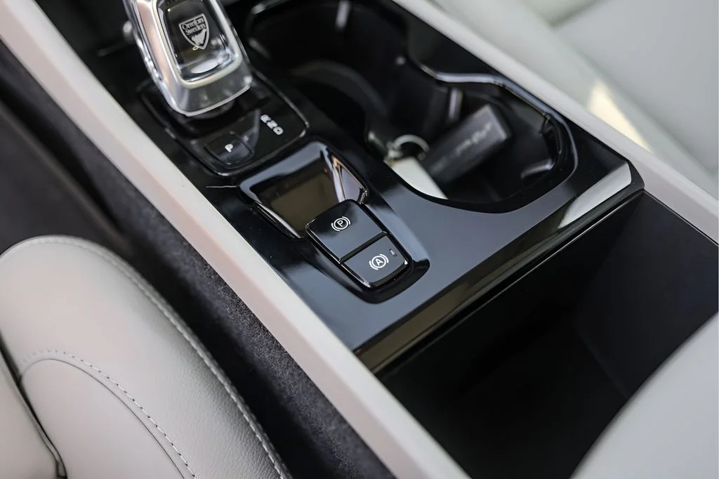 Used 2020 Black Volvo T5 Inscription image 22