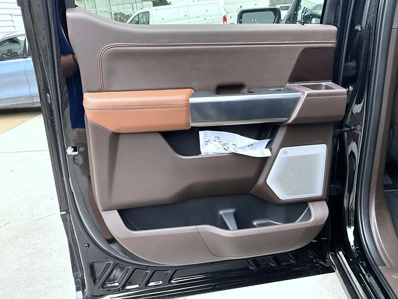 New 2026 Agate Black Metallic Ford King Ranch image 22