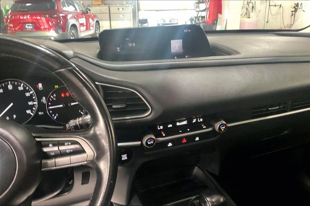 Used 2021 Blue Mazda Select image 5