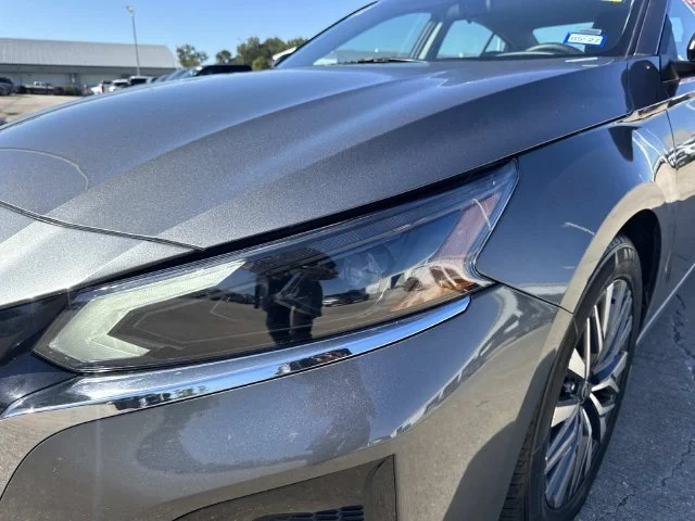 Used 2025 Gray Nissan 2.5 SV image 7