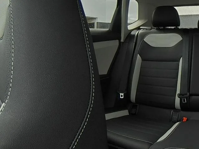 2026 Volkswagen Taos SEL - Photo 40