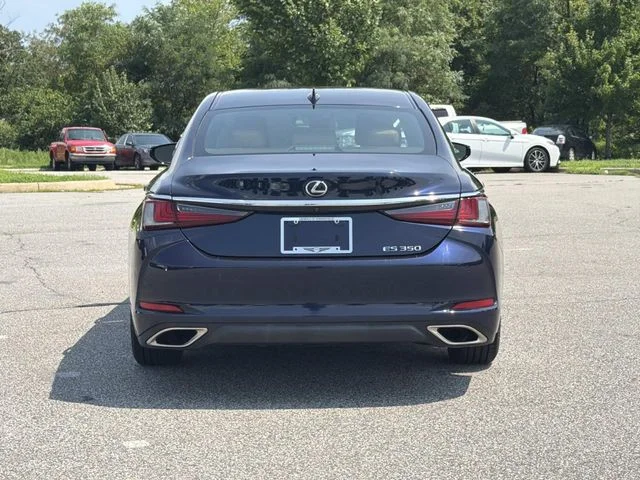 Used 2021  Lexus 350 image 20