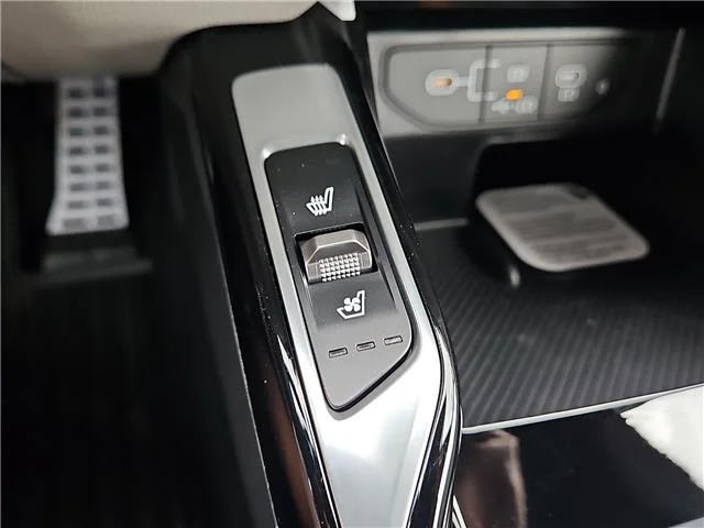 New 2026 Volcanic Sand KIA X-Line SX Prestige All-Wheel Drive image 17