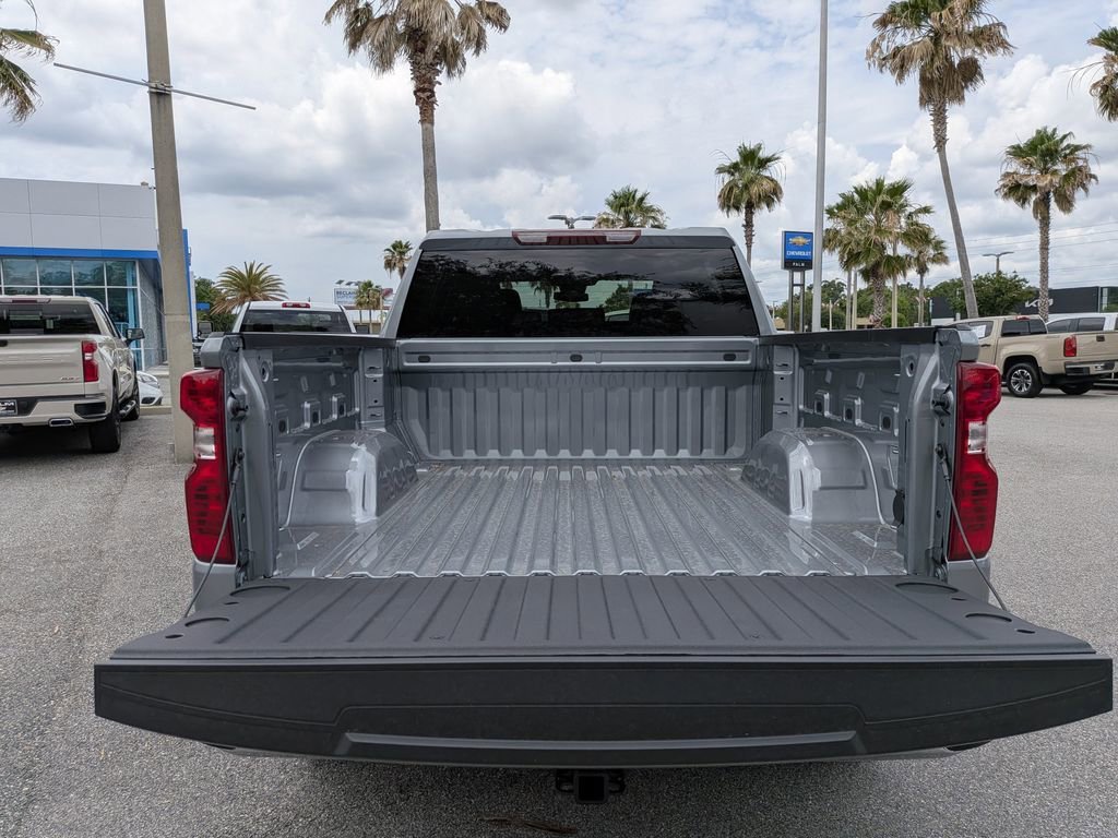 New 2026 Sterling Gray Metallic Chevrolet LT (2FL) image 12