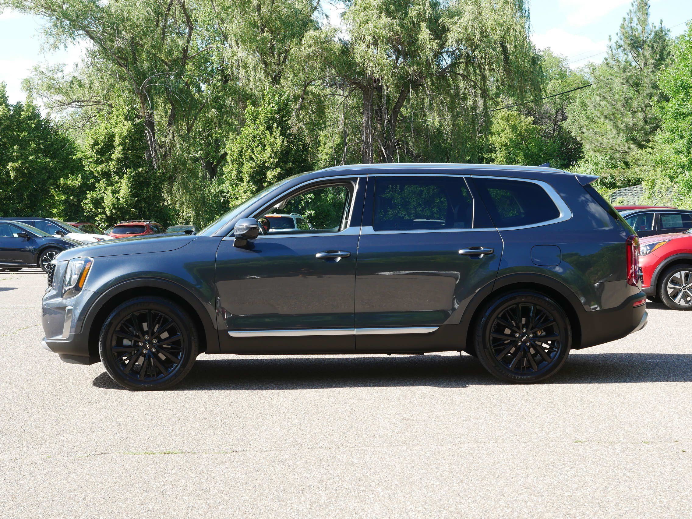 Certified Used 2022 Gravity Grey Kia SX image 4