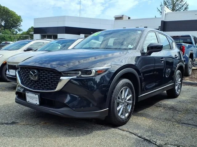 2022 Mazda CX-5 S - Photo 3