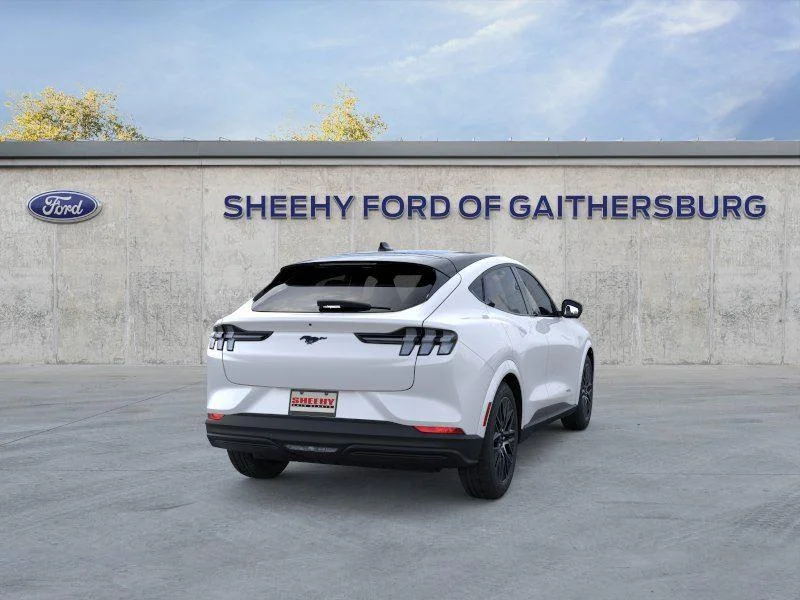 New 2026 Star White Metallic Tri-coat Ford Premium image 8