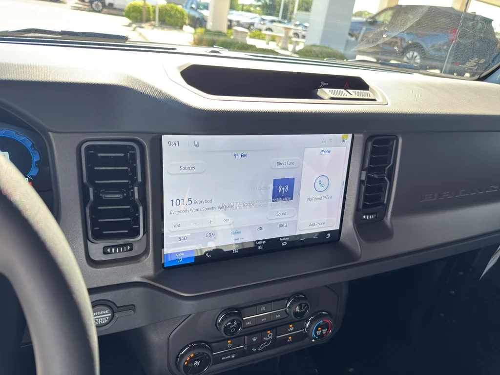 New 2026 Avalanche Gray Ford Base image 15